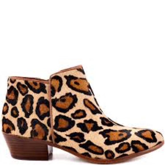 sam edelman petty leopard booties